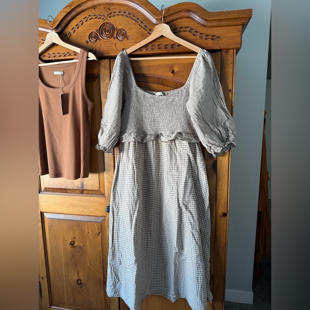 SOLD - Picture 2 of 2